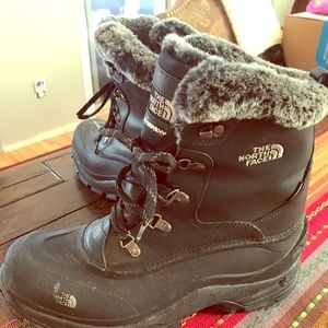 Men’s North Face snow and hiking Boots